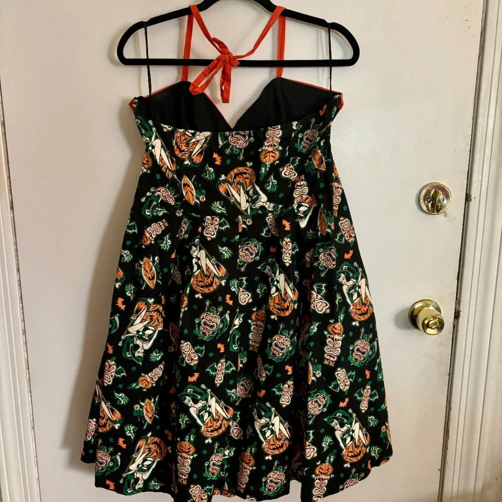 Sourpuss Hallow-Tiki Spooksville Dress - Picture 4 of 6